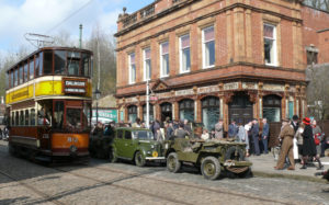 1940's pub and 812